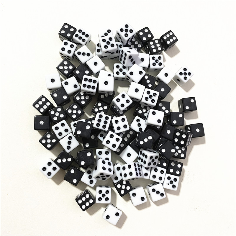 50 Piece 10mm Acrylic Square P - Gaming Accessories White recension och pris