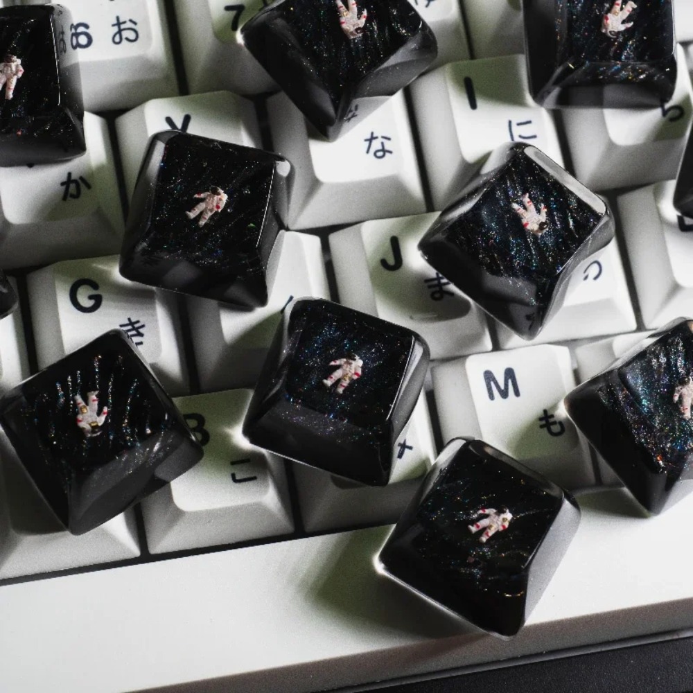 Artisan Keycap Astronaut Resin - Gaming Accessories To Gift recension och pris